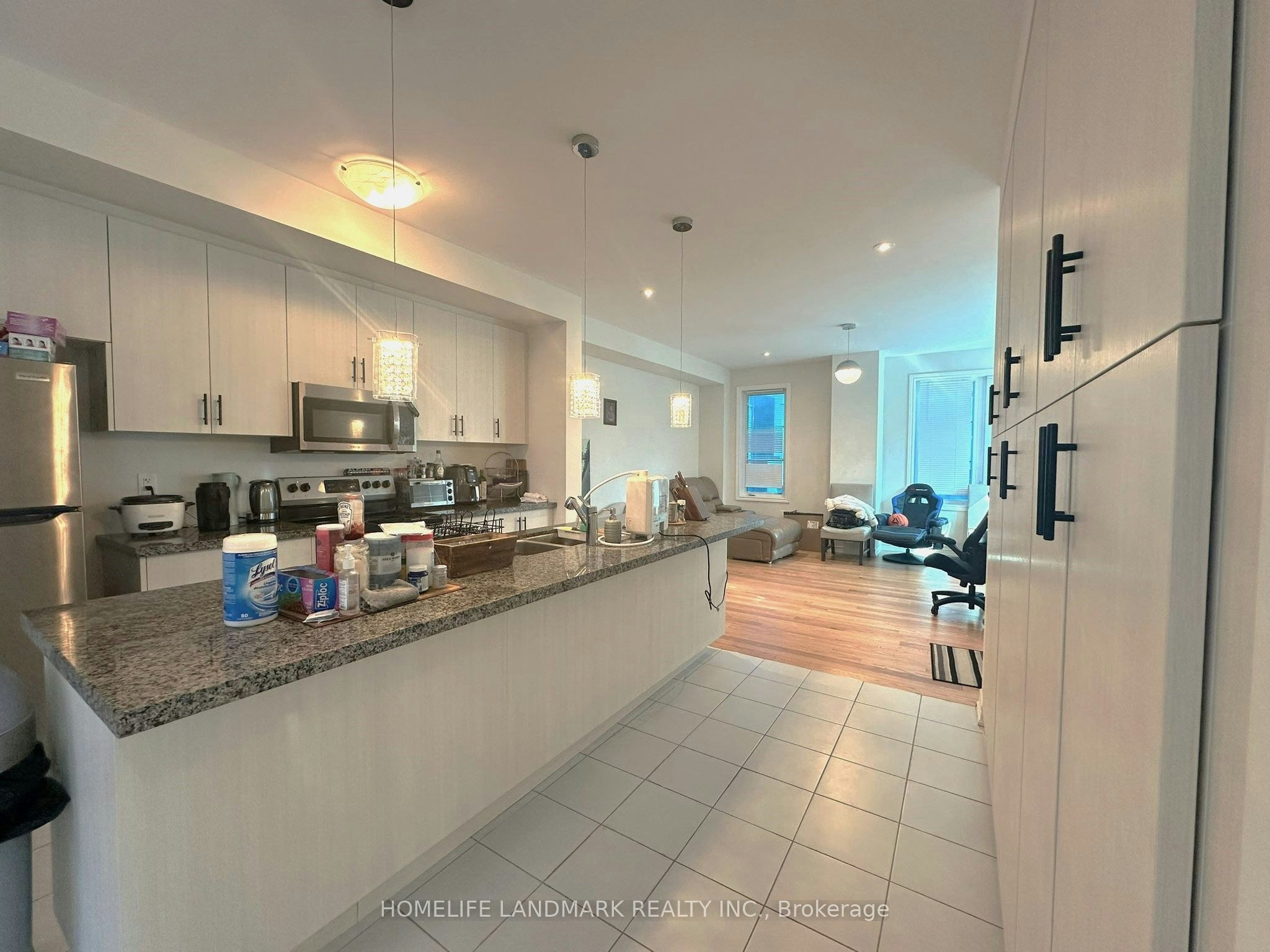 18 Lavinia Road, Brampton, ON, L6P 4N8 - 7