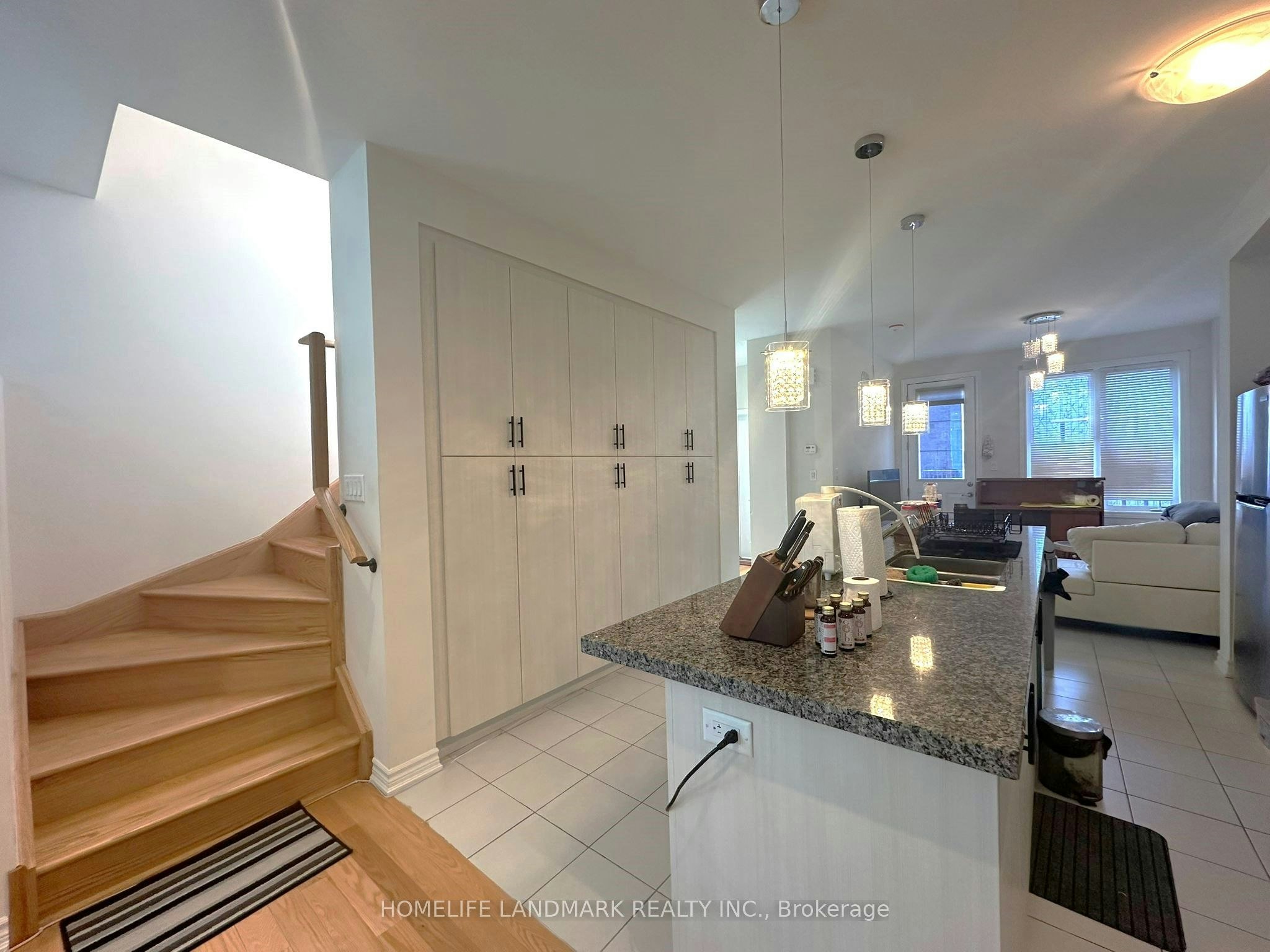 18 Lavinia Road, Brampton, ON, L6P 4N8 - 9