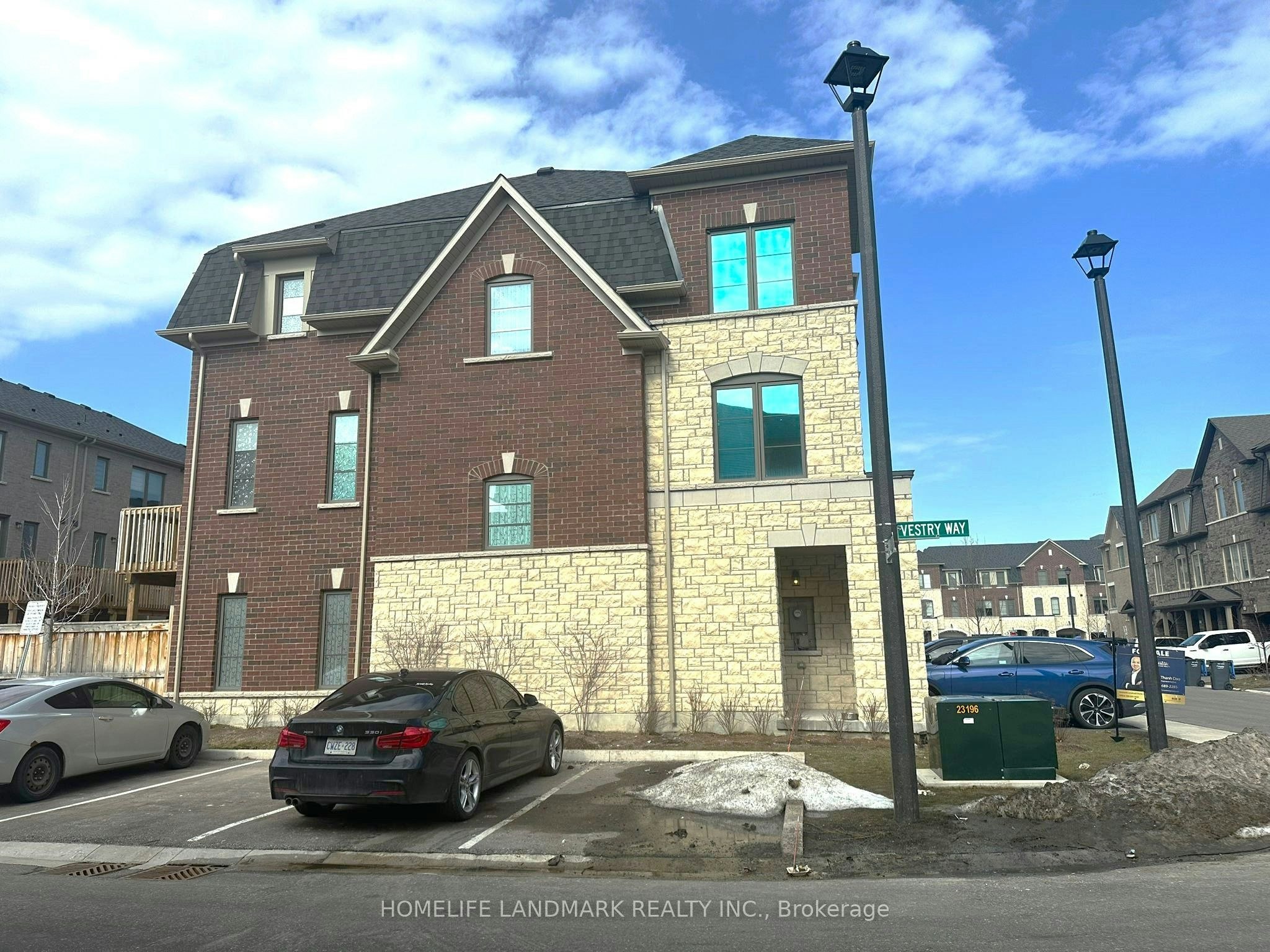 18 Lavinia Road, Brampton, ON, L6P 4N8 - 3