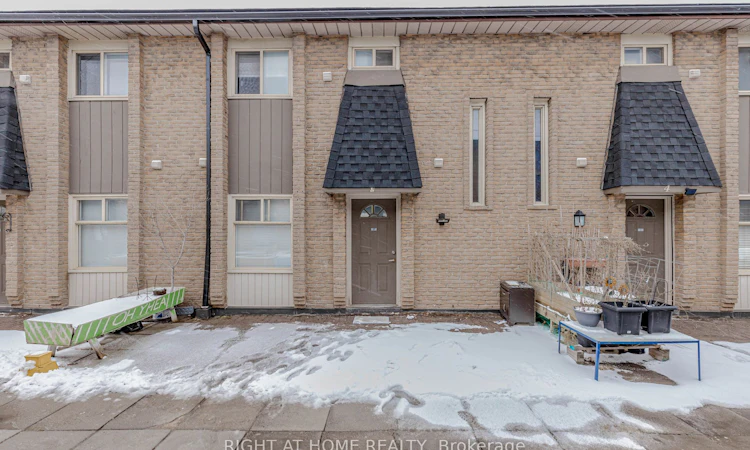 3-40 Rexdale Boulevard