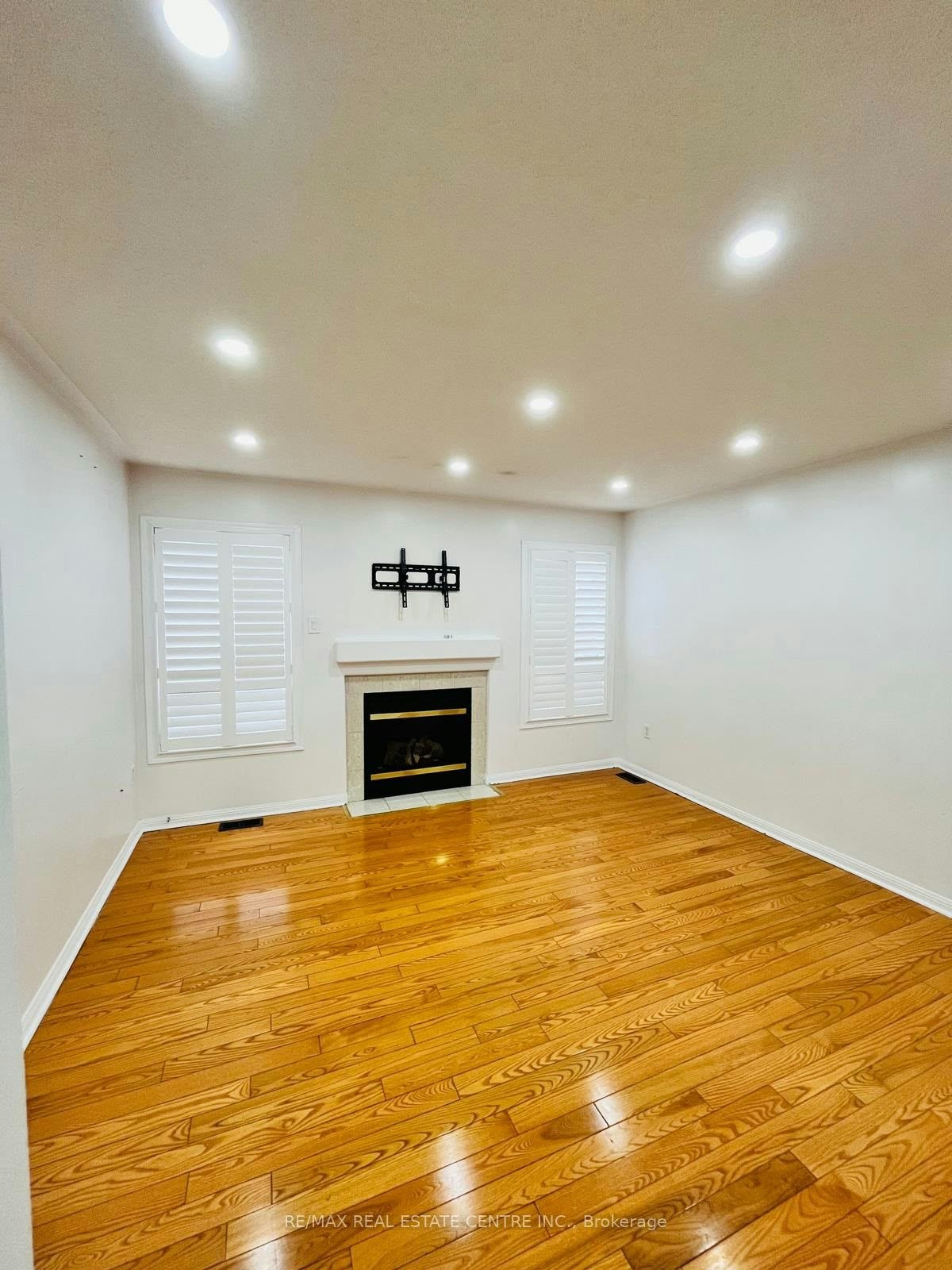 UPPER LEVEL-48 Herdwick Street, Brampton, ON, L6S 6L7 - 17