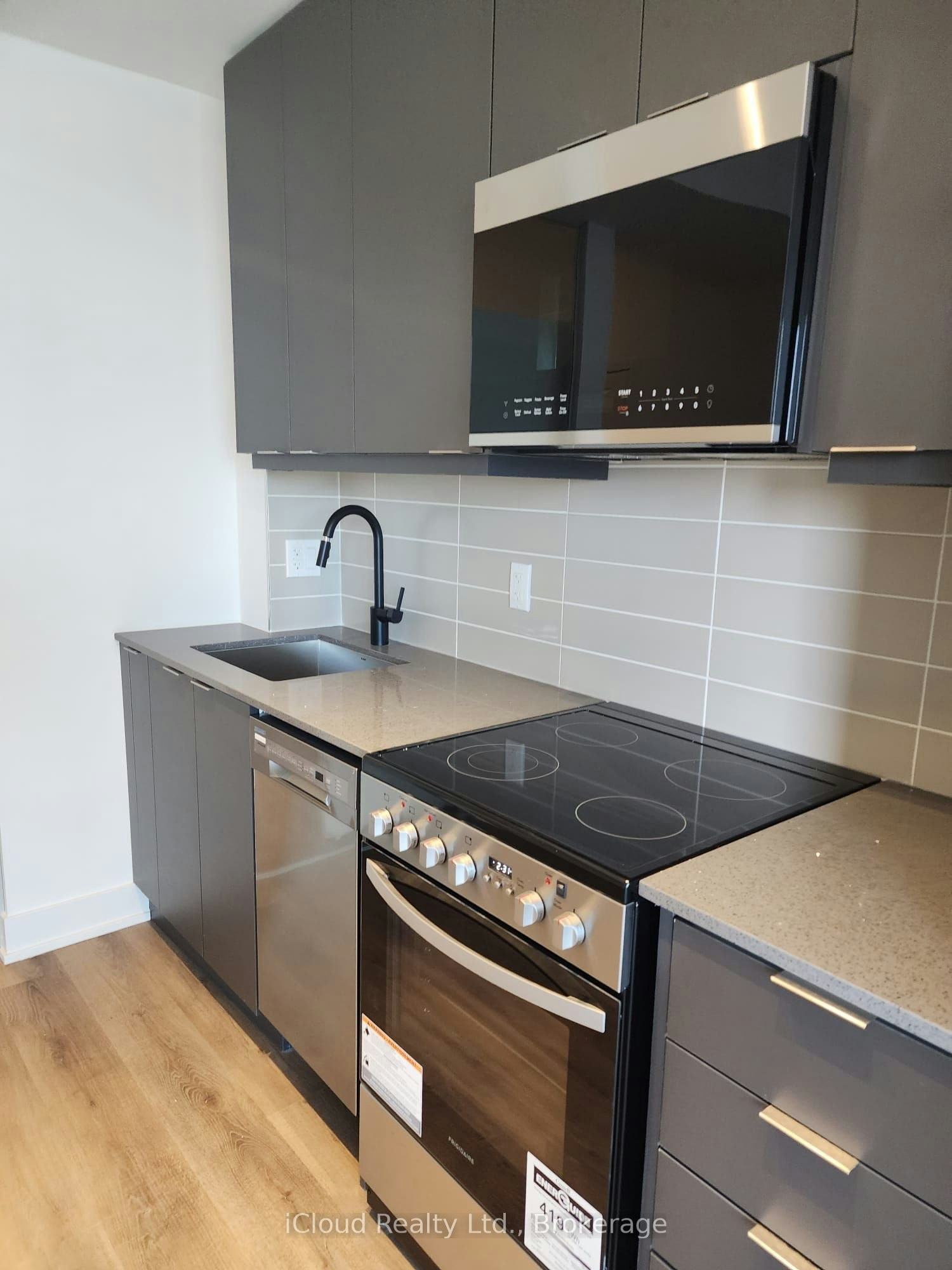 614A-115 Nipissing Road, Milton, ON, L9T 1R3 - 2