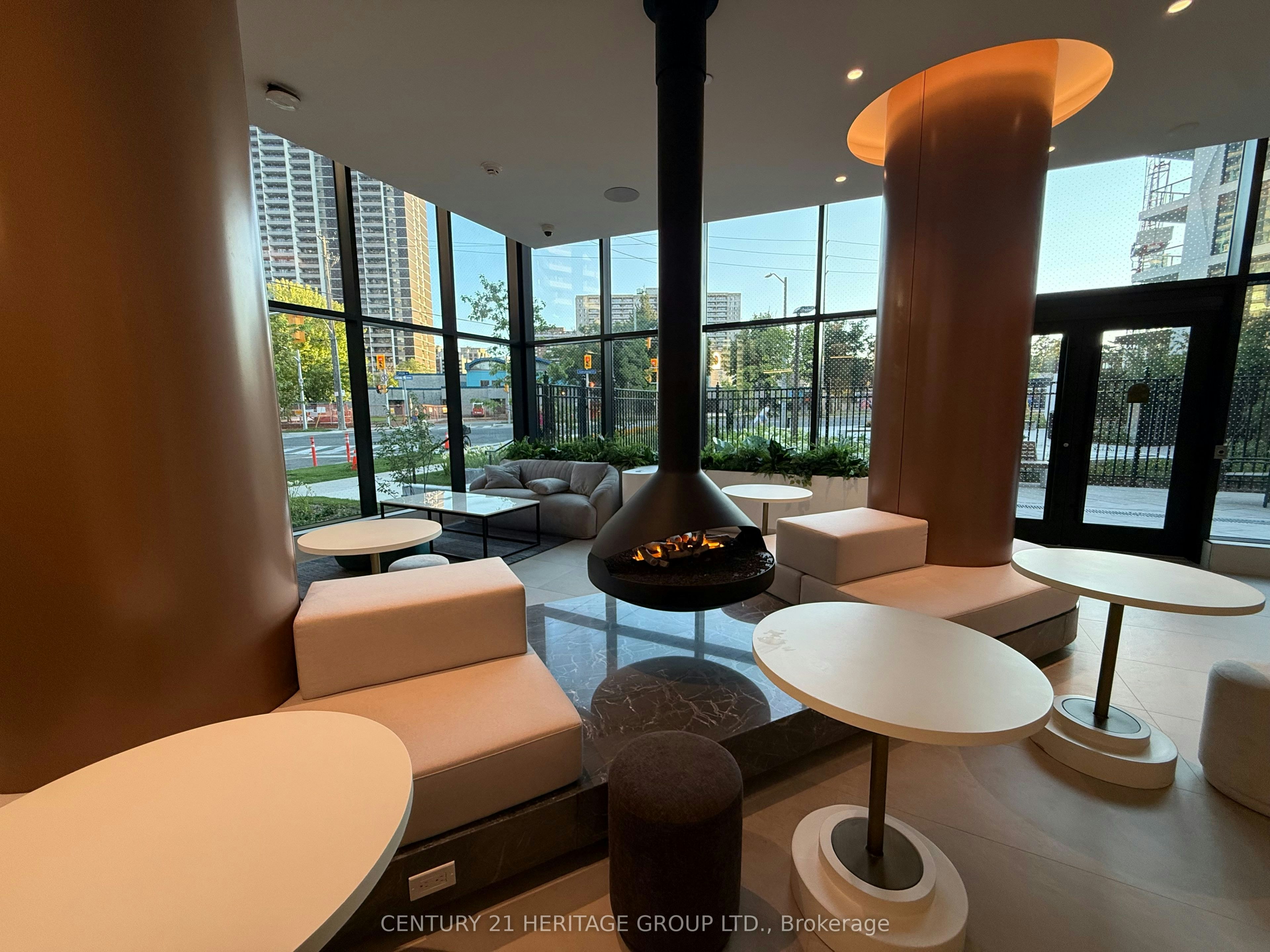 1307-60 Central Park Roadway N/A, Toronto, ON, M9A 0E6 - 10