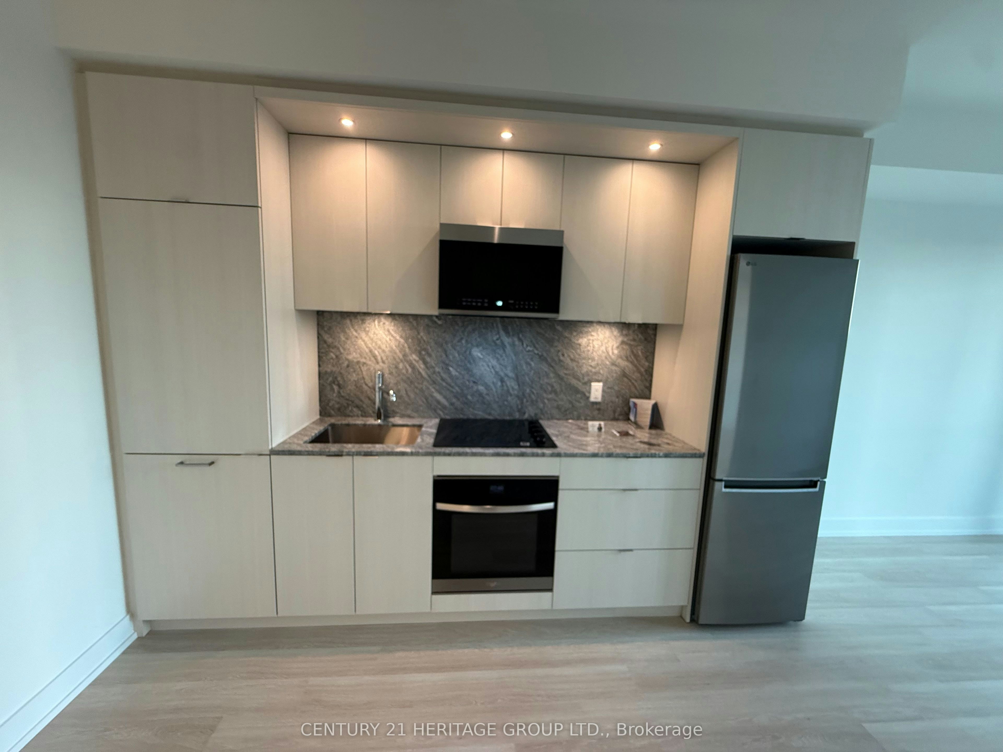1307-60 Central Park Roadway N/A, Toronto, ON, M9A 0E6 - 3