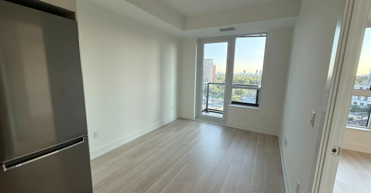 1307-60 Central Park Roadway N/A, Toronto, ON, M9A 0E6 - 7