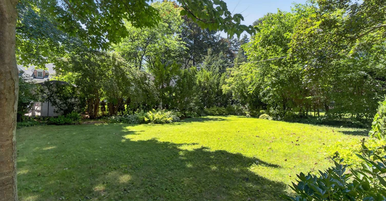 56 Edgehill Road, Toronto, ON, M9A 4N5 - 33