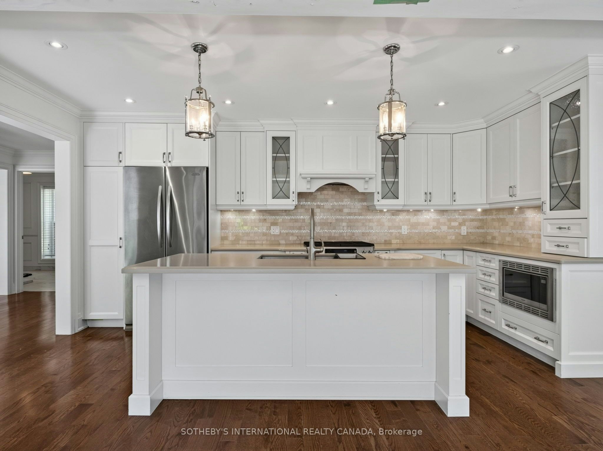 56 Edgehill Road, Toronto, ON, M9A 4N5 - 10