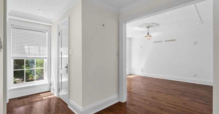 56 Edgehill Road, Toronto, ON, M9A 4N5 - 6