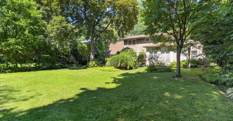 56 Edgehill Road, Toronto, ON, M9A 4N5 - 35