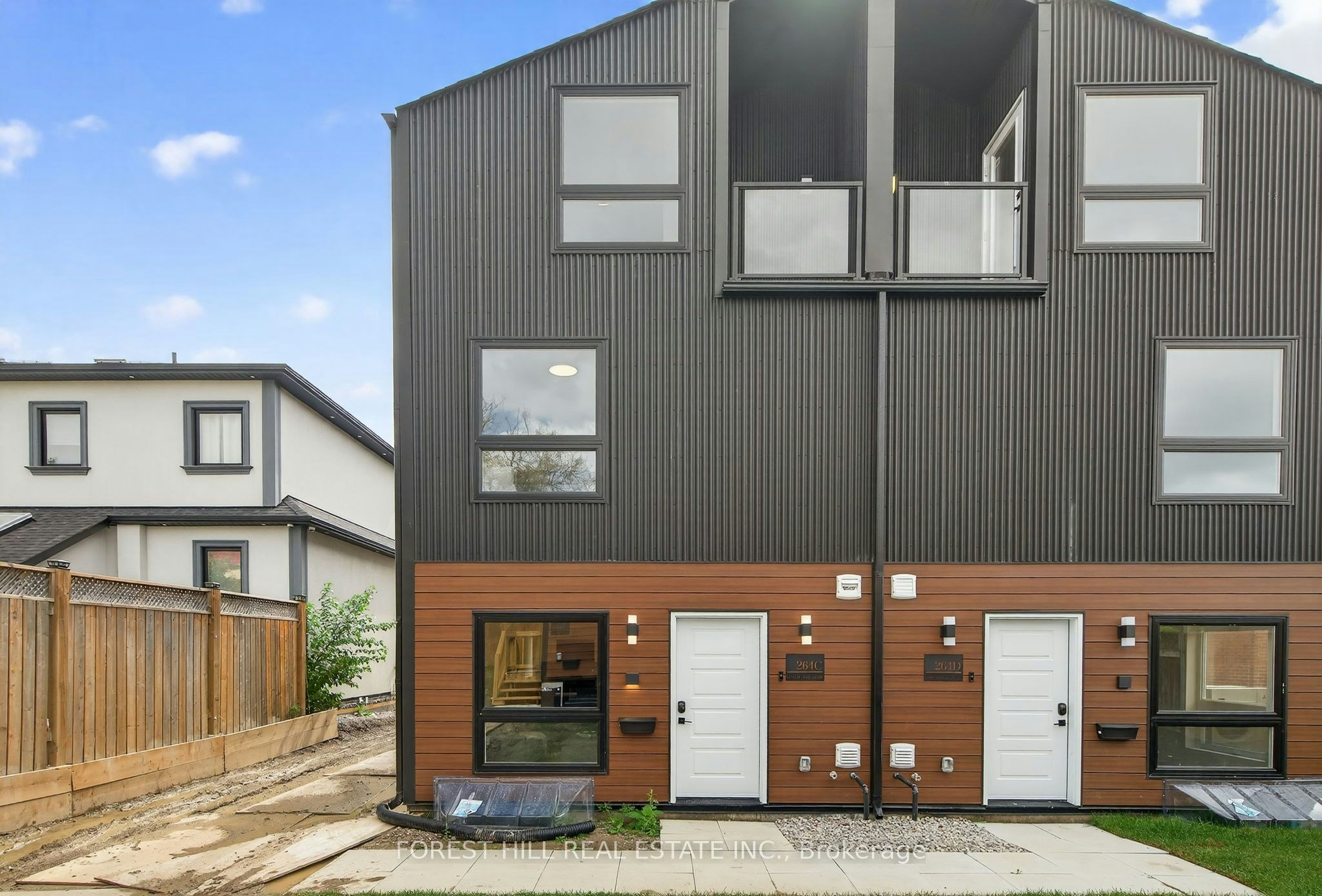 D-52 Albright Avenue, Toronto, ON, M8W 1X2 - 37