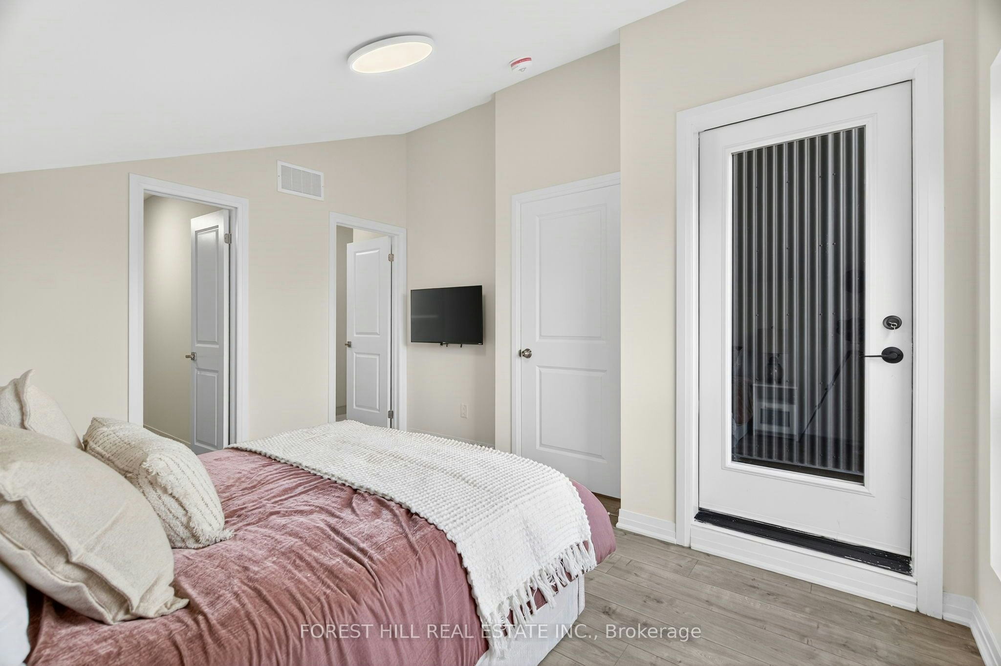 D-52 Albright Avenue, Toronto, ON, M8W 1X2 - 22