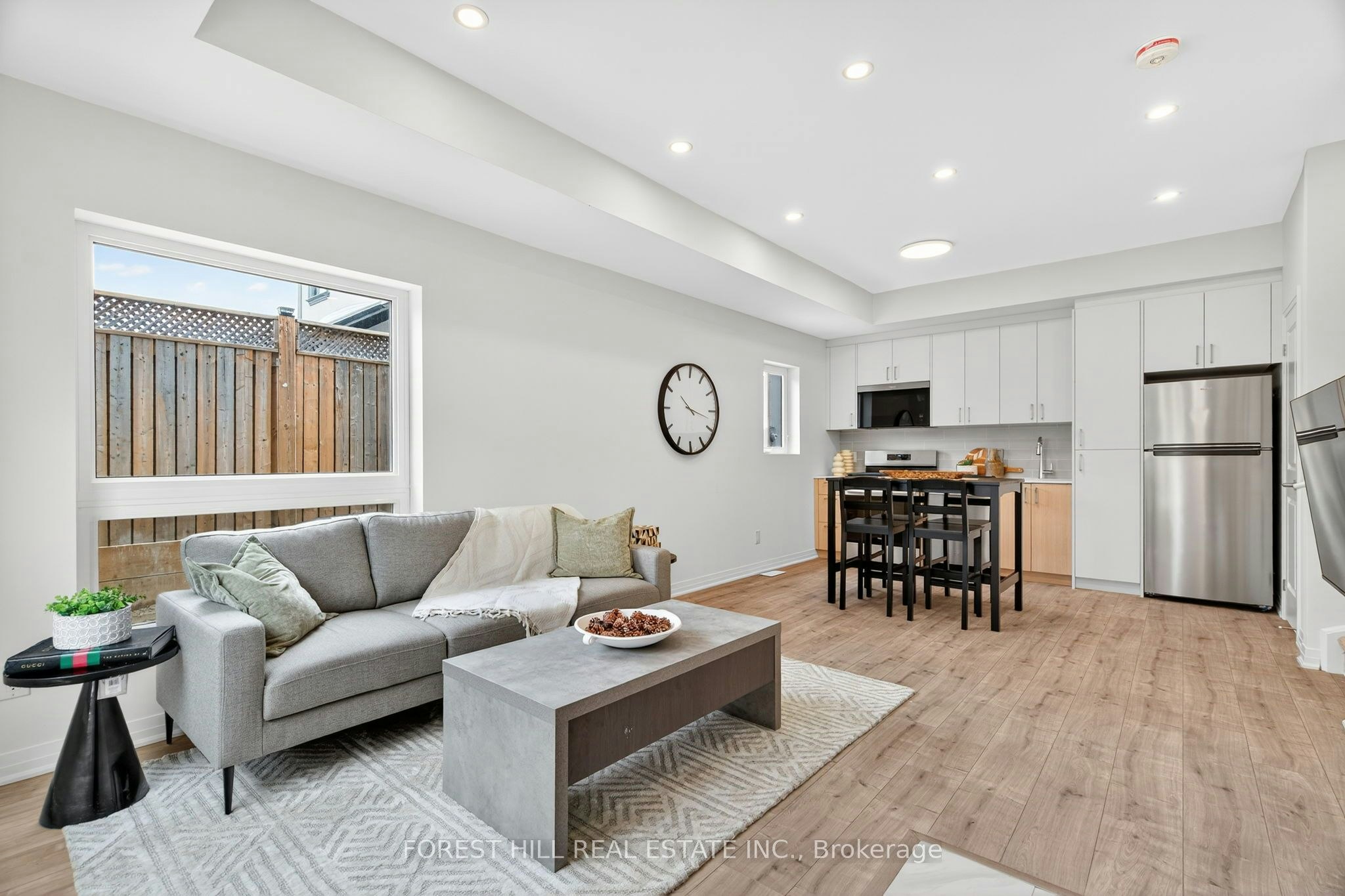 D-52 Albright Avenue, Toronto, ON, M8W 1X2 - 3