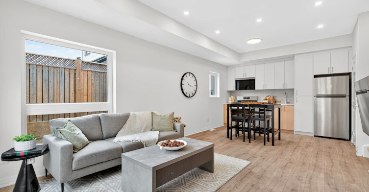 D-52 Albright Avenue, Toronto, ON, M8W 1X2 - 3