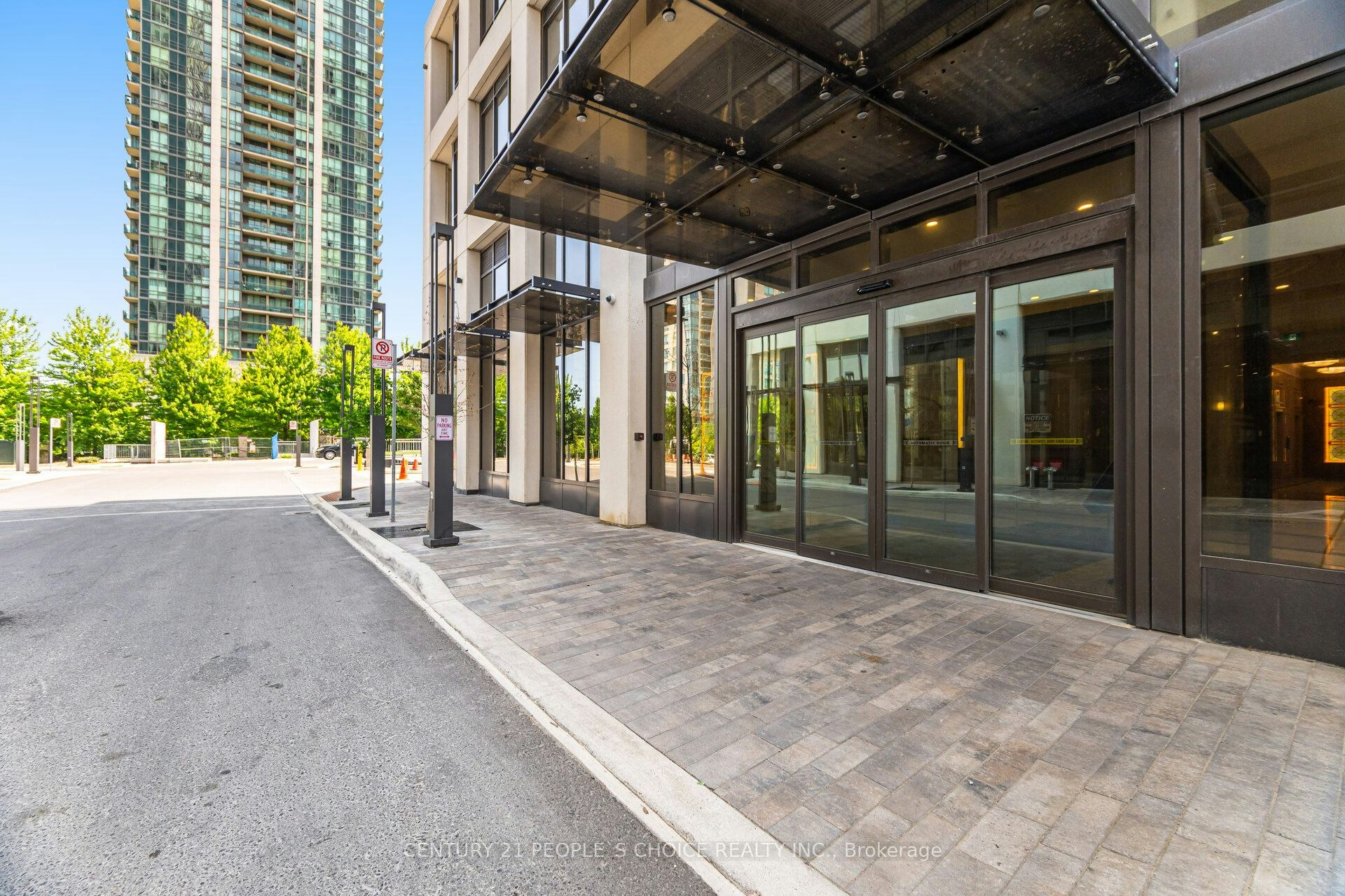 606-36 Elm Drive W, Mississauga, ON, L5B 0N3 - 2