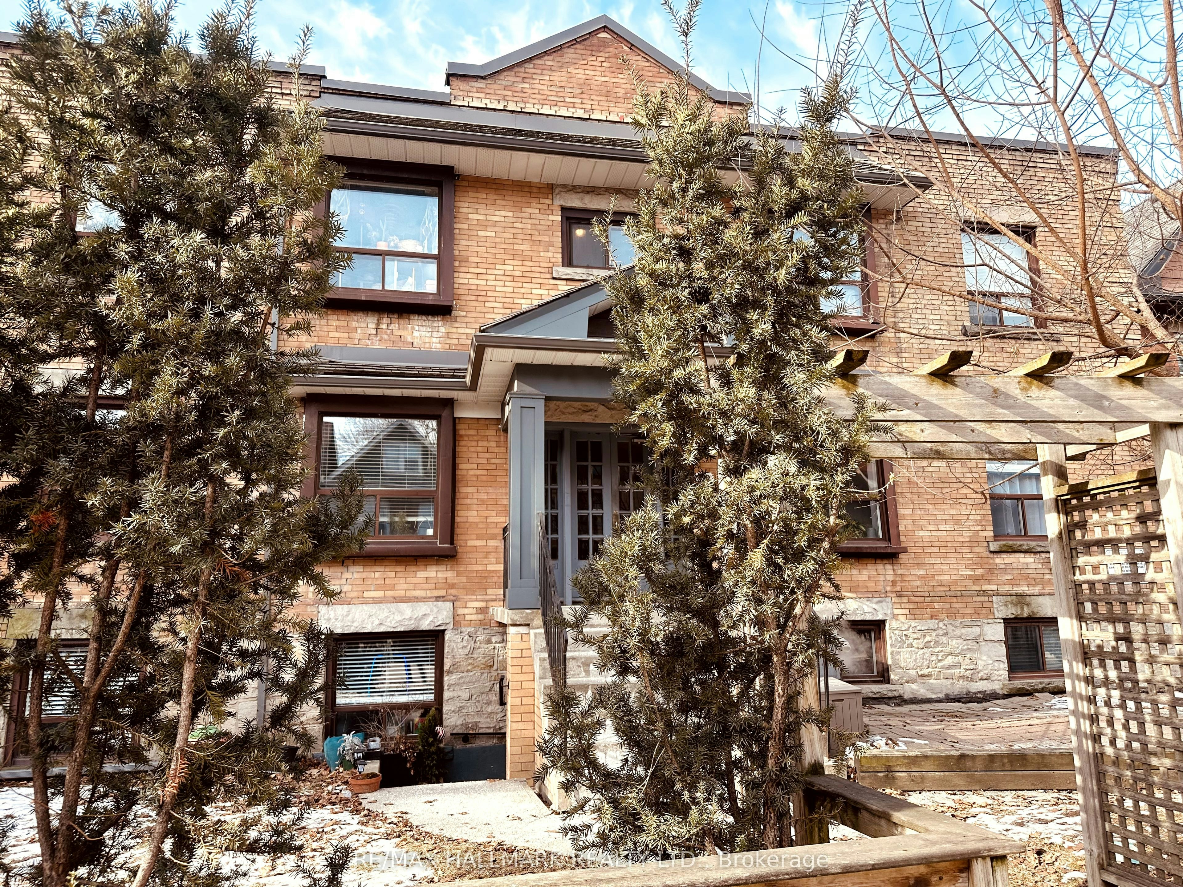 2-20 Triller Avenue, Toronto, ON, M6K 3B8 - 19