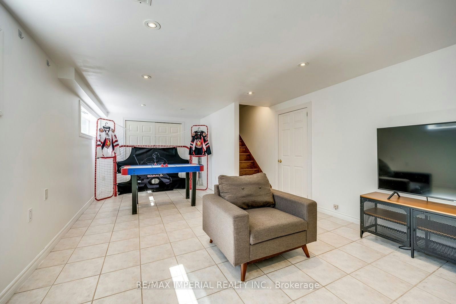 2048 Devon Road, Oakville, ON, L6J 2N2 - 33