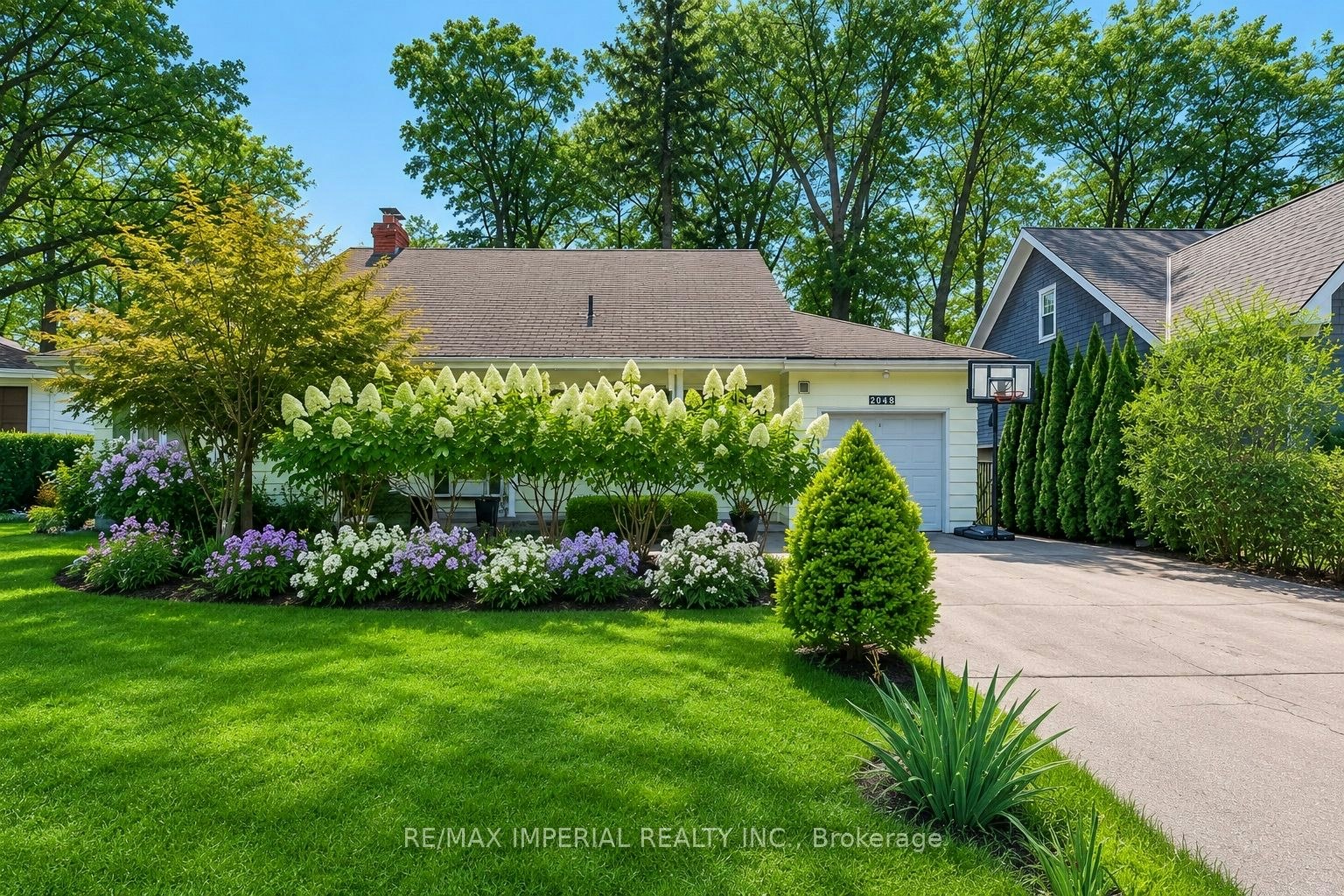 2048 Devon Road, Oakville, ON, L6J 2N2 - 3