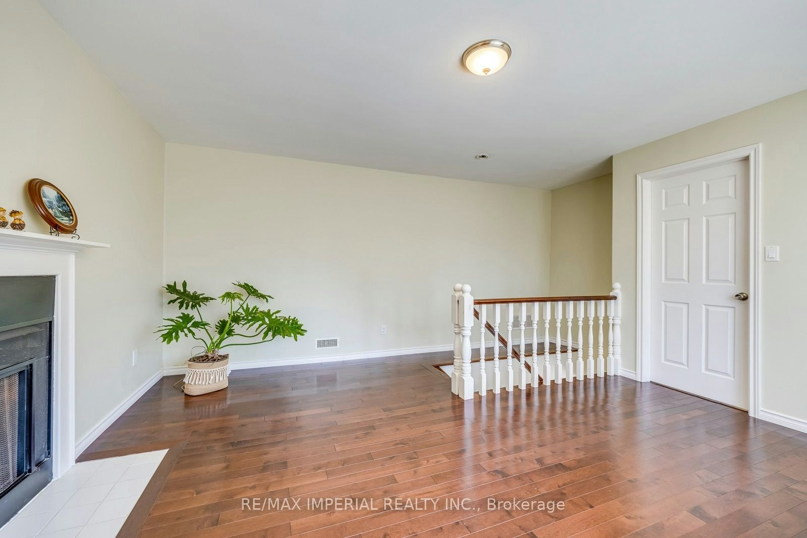 2048 Devon Road, Oakville, ON, L6J 2N2 - 26