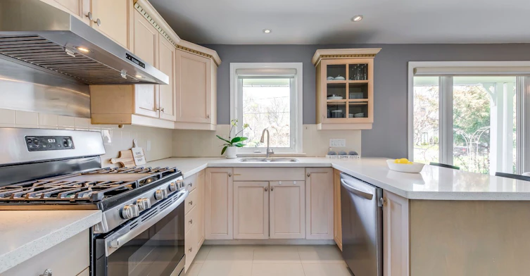 2048 Devon Road, Oakville, ON, L6J 2N2 - 12