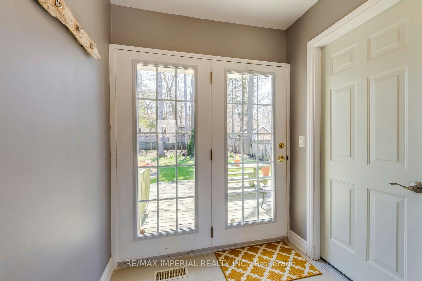 2048 Devon Road, Oakville, ON, L6J 2N2 - 16