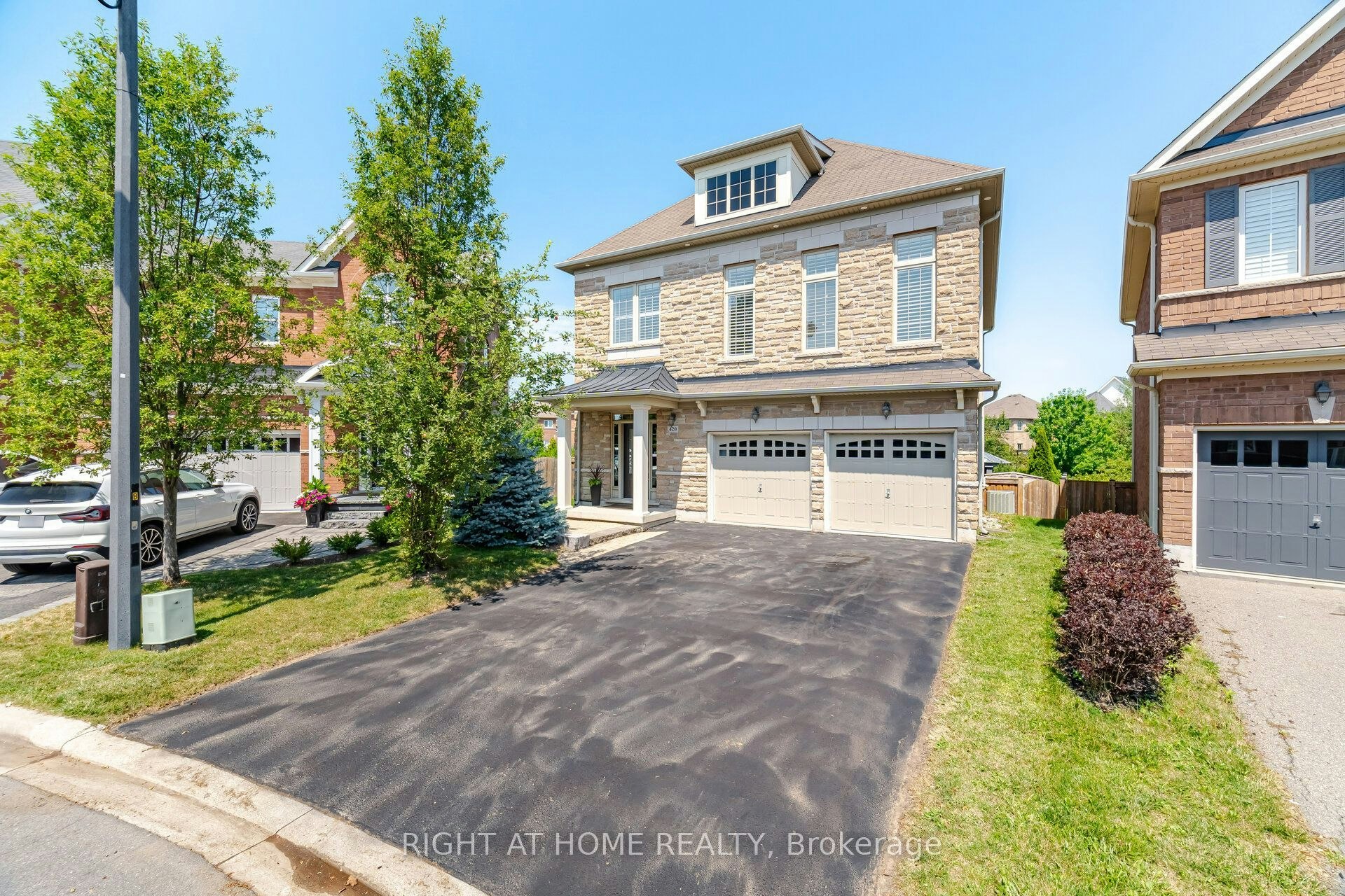 420 Nairn Circle, Milton, ON, L9T 8A6