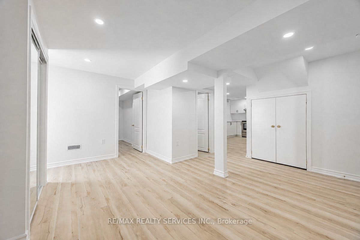 Bsmt-42 Northampton Street, Brampton, ON, L6S 3Y7 - 5