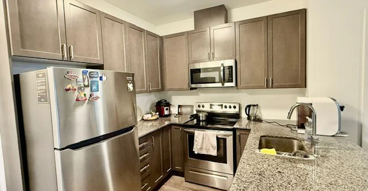 29-95 Dundas Street W, Oakville, ON, L6M 5N4 - 5