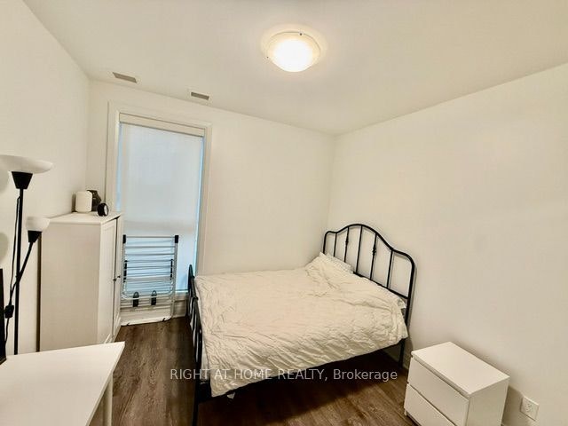 29-95 Dundas Street W, Oakville, ON, L6M 5N4 - 17