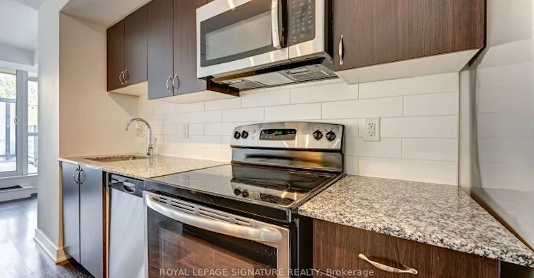 201-11 Superior Avenue, Toronto, ON, M8V 0A7 - 23