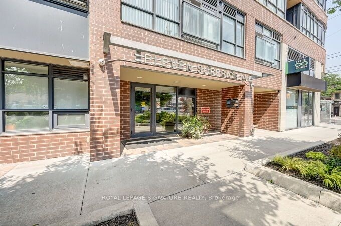 201-11 Superior Avenue, Toronto, ON, M8V 0A7 - 4