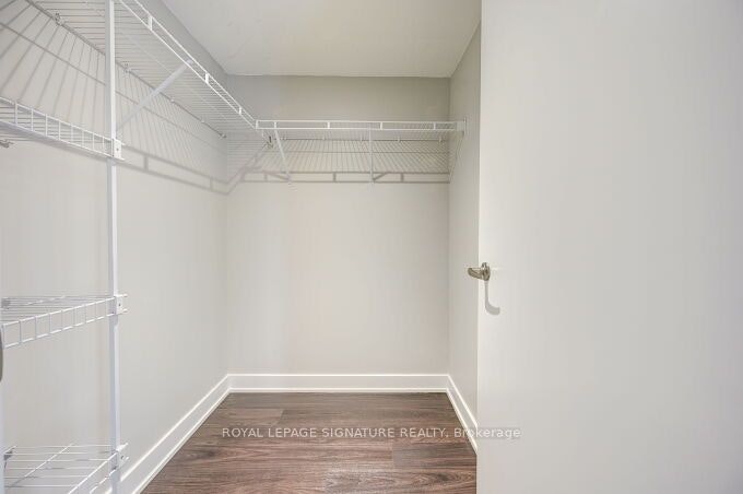 201-11 Superior Avenue, Toronto, ON, M8V 0A7 - 28