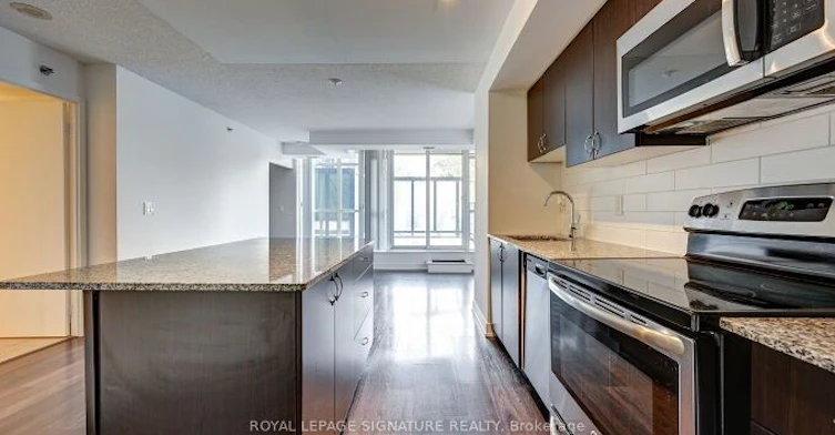 201-11 Superior Avenue, Toronto, ON, M8V 0A7 - 22