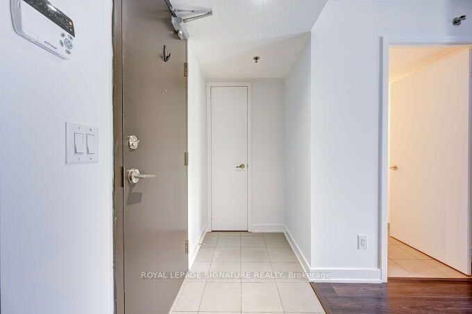 201-11 Superior Avenue, Toronto, ON, M8V 0A7 - 9