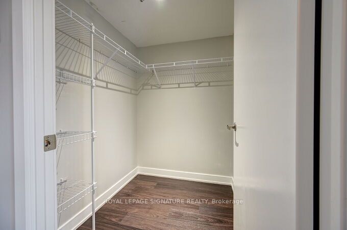201-11 Superior Avenue, Toronto, ON, M8V 0A7 - 27