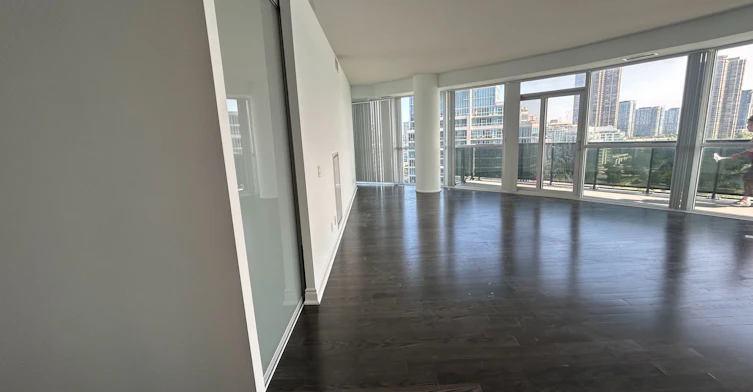 1102-80 Marine Parade Drive, Toronto, ON, M8V 4G1 - 6