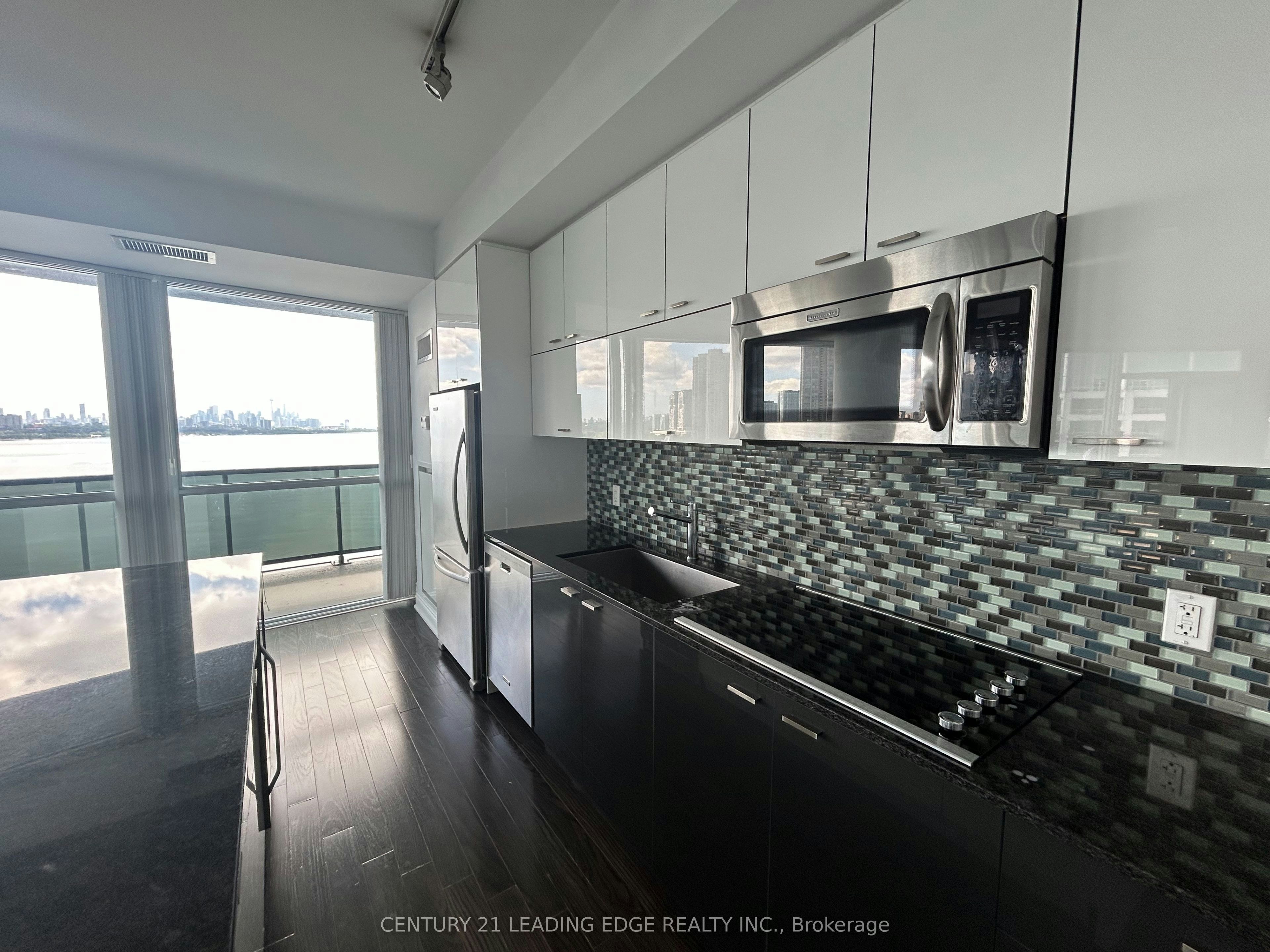 1102-80 Marine Parade Drive, Toronto, ON, M8V 4G1 - 3