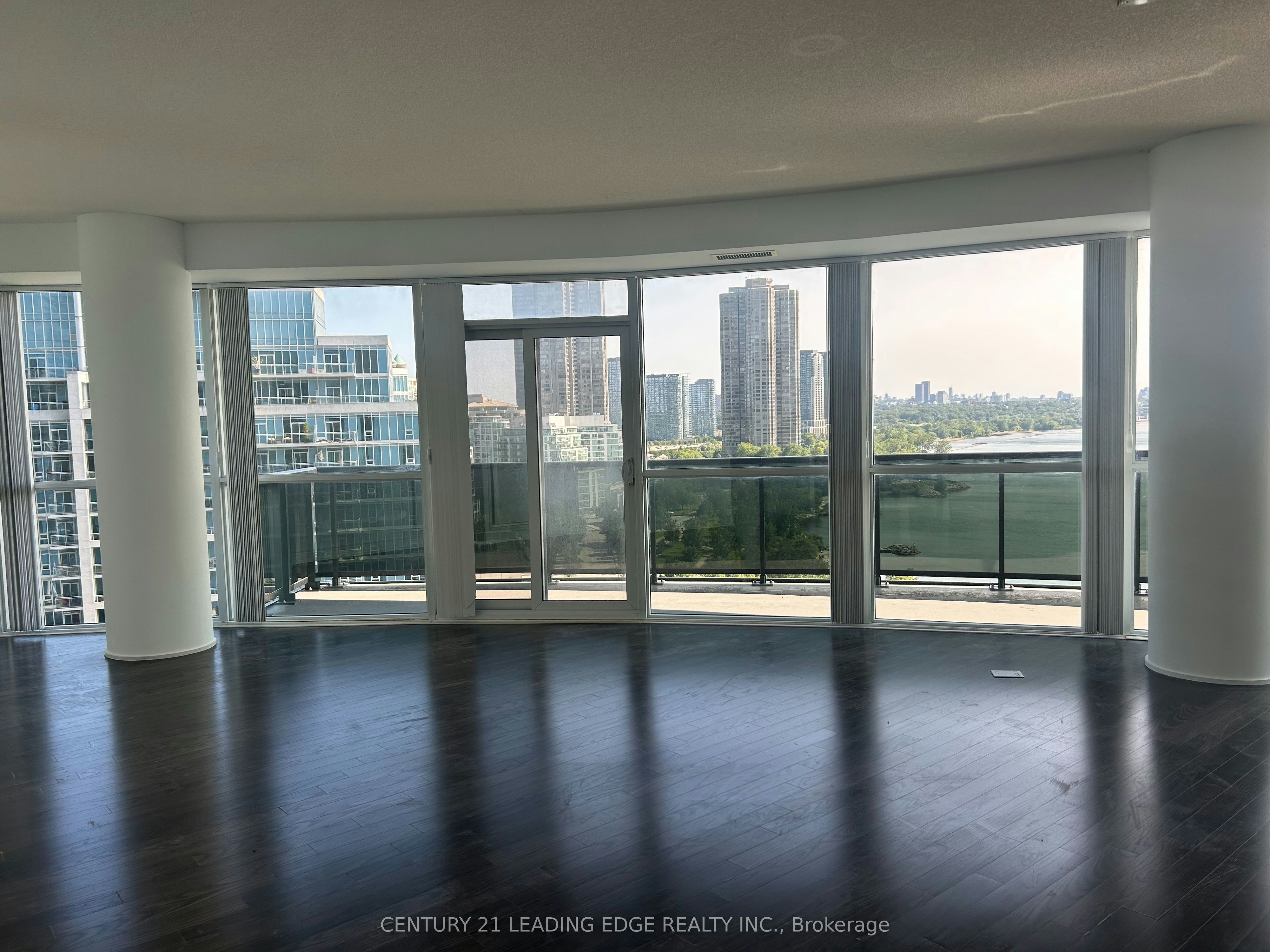 1102-80 Marine Parade Drive, Toronto, ON, M8V 4G1 - 2