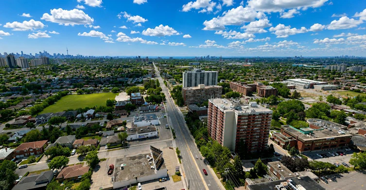 2910-830 Lawrence Avenue W, Toronto, ON, M6A 0B6 - 17