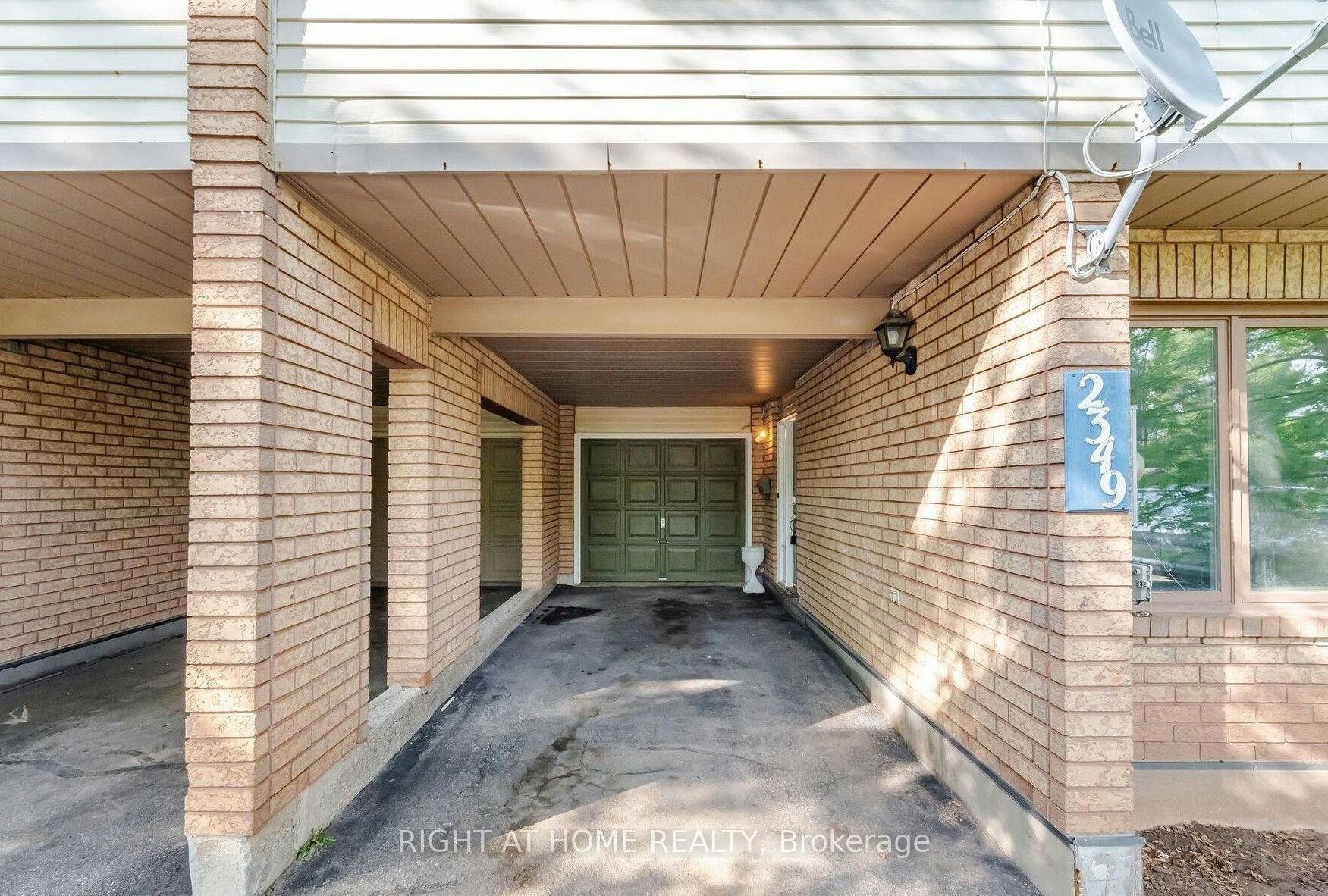 2349 Strawfield Court, Oakville, ON, L6H 6C2 - 2