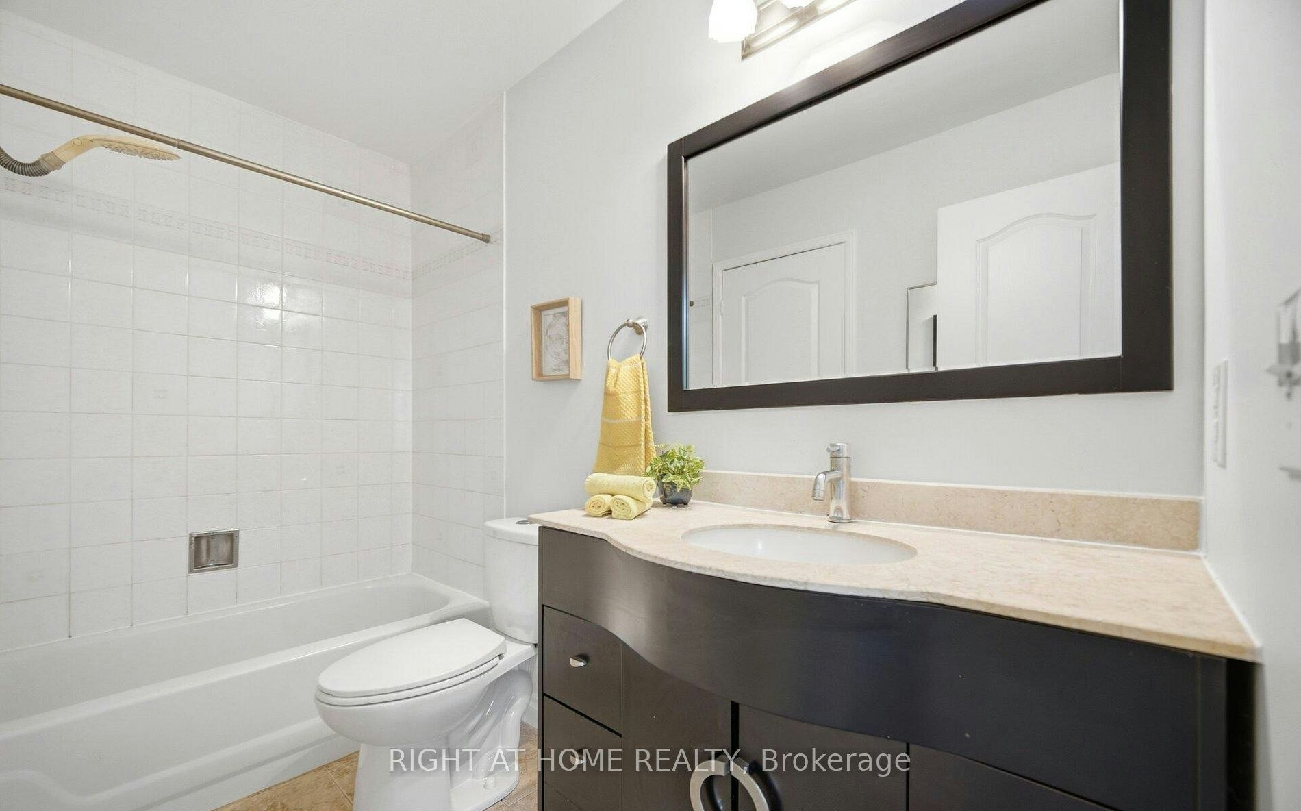 2349 Strawfield Court, Oakville, ON, L6H 6C2 - 17