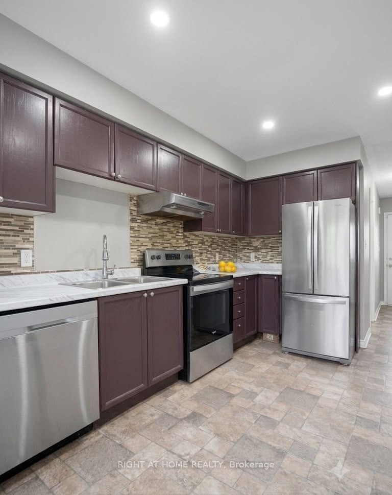 2349 Strawfield Court, Oakville, ON, L6H 6C2 - 8