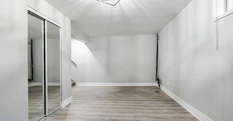 Bsmt-188 Mavety Street, Toronto, ON, M6P 2M2 - 3
