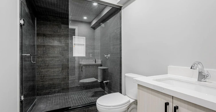 Bsmt-188 Mavety Street, Toronto, ON, M6P 2M2 - 5