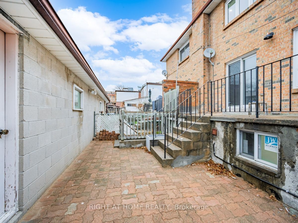 Bsmt-188 Mavety Street, Toronto, ON, M6P 2M2 - 9