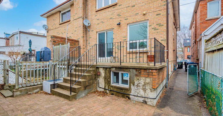 Bsmt-188 Mavety Street, Toronto, ON, M6P 2M2 - 11