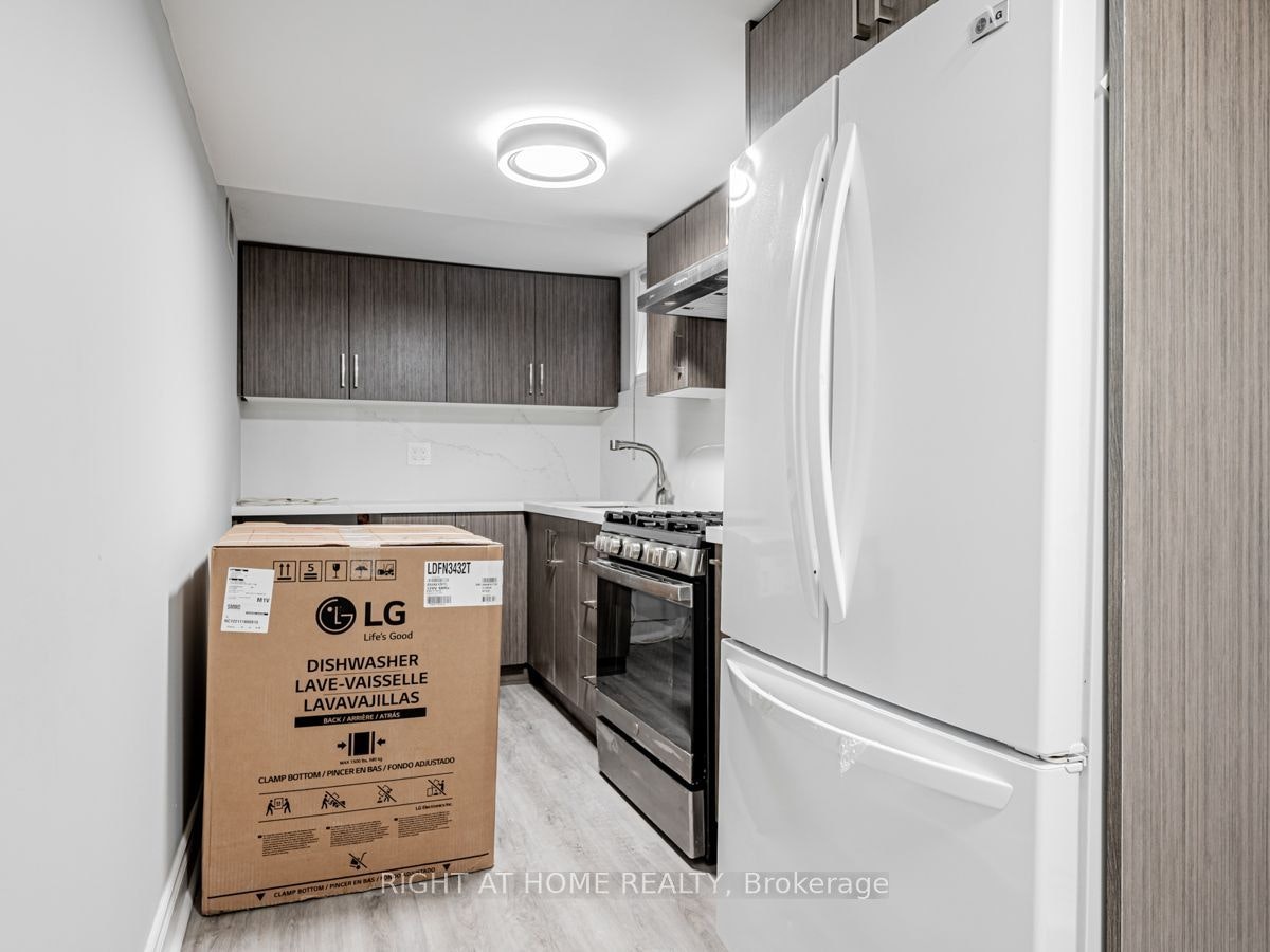 Bsmt-188 Mavety Street, Toronto, ON, M6P 2M2 - 7