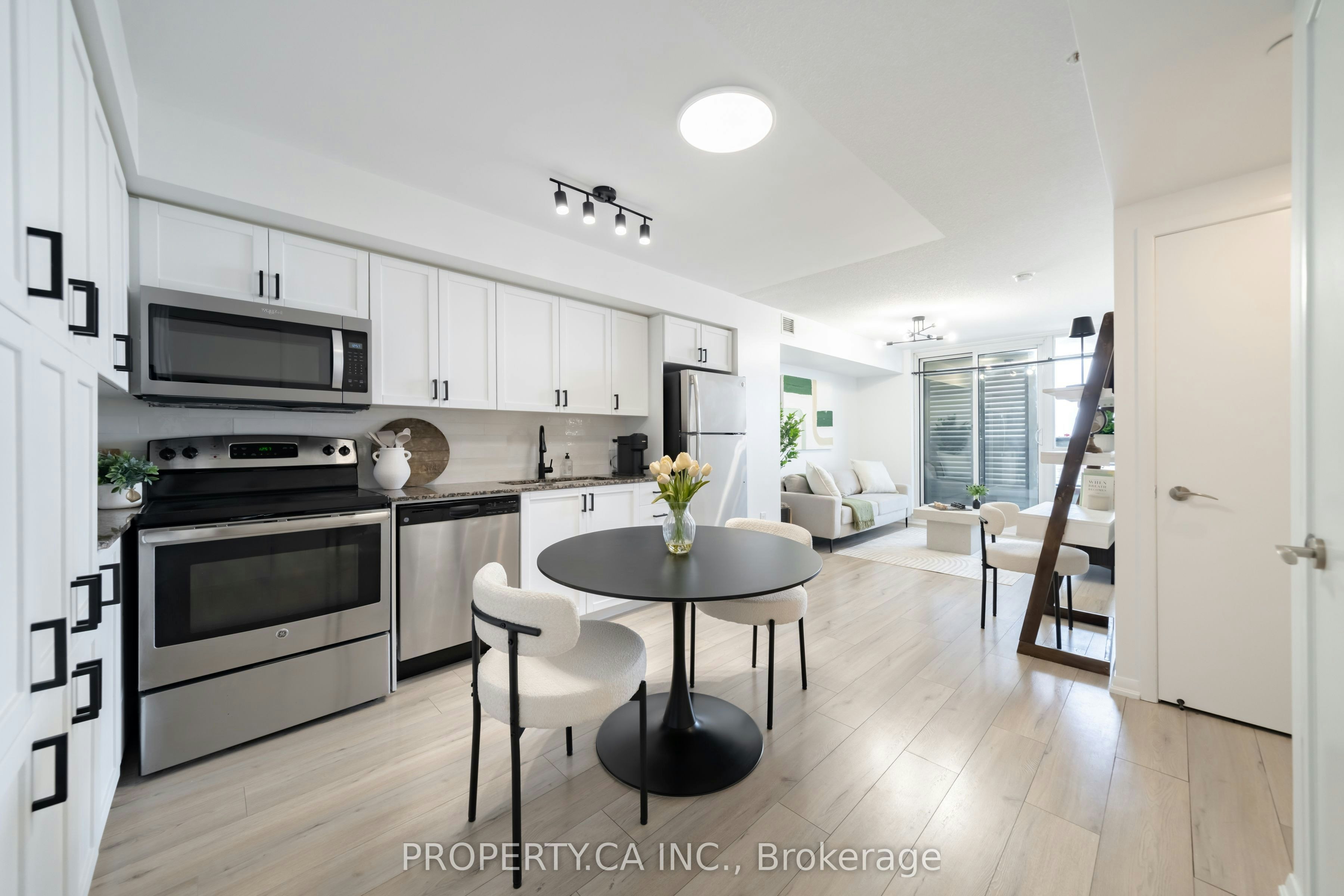 1201-830 Lawrence Avenue, Toronto, ON, M6A 0A2