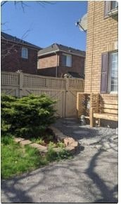 BSMT-657 Thompson Road S, Milton, ON, L9T 5W8 - 2
