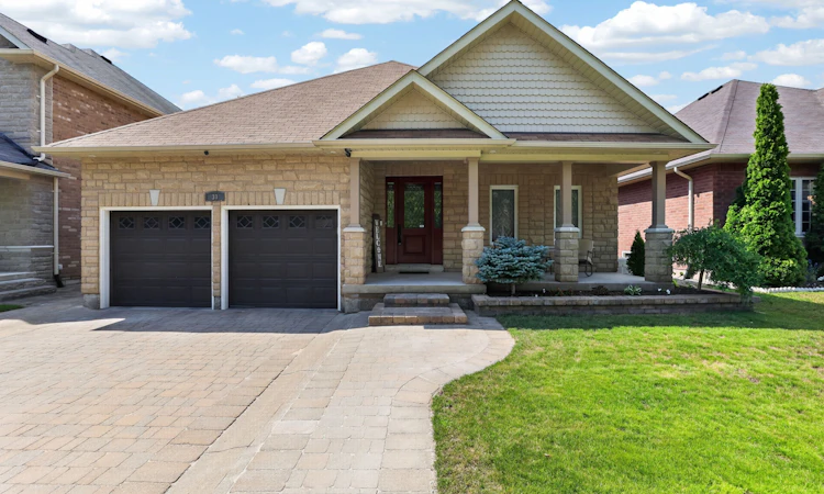 30 Borland Crescent