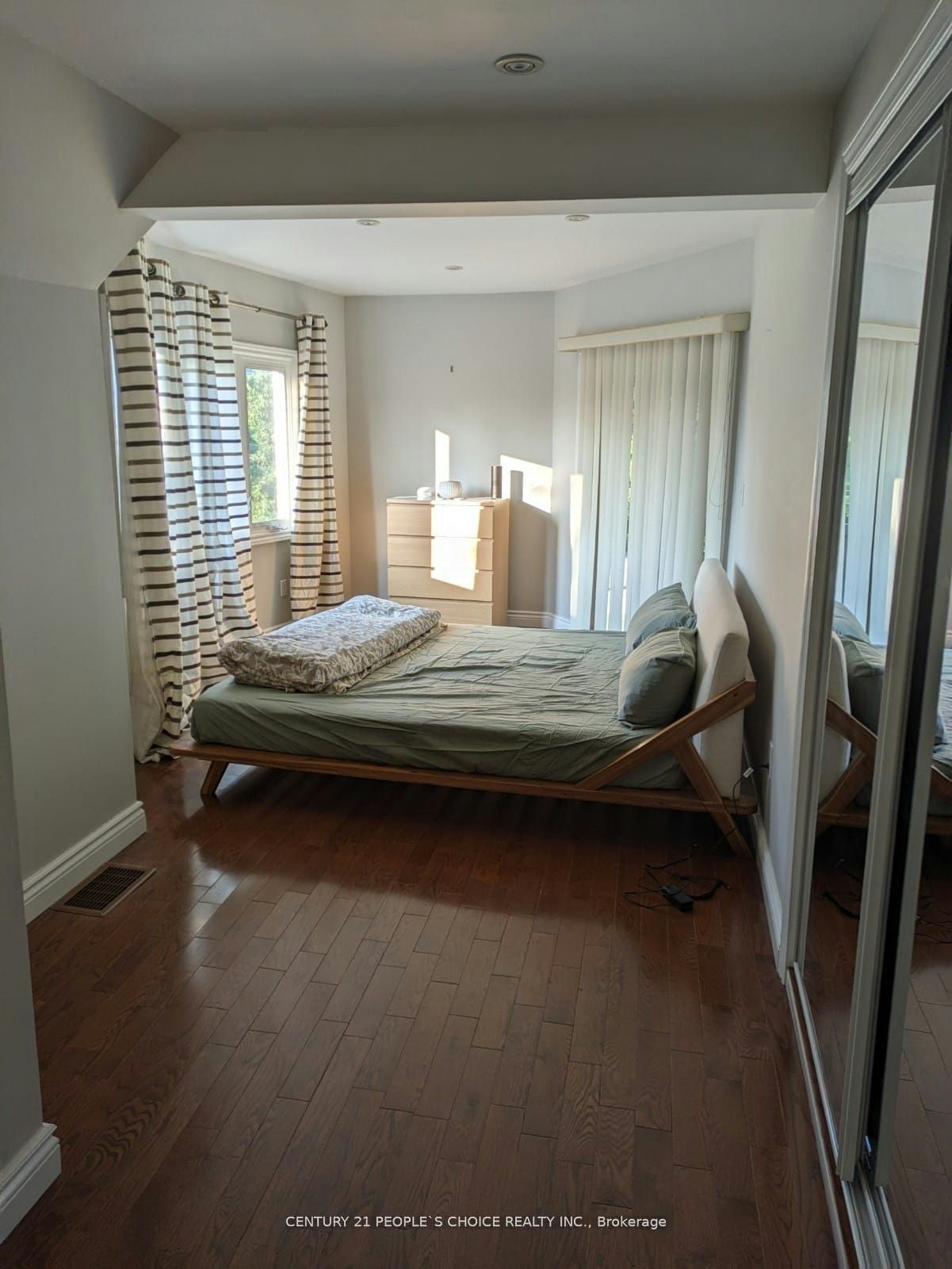 63 Stephen Drive, Toronto, ON, M8Y 3M8 - 20